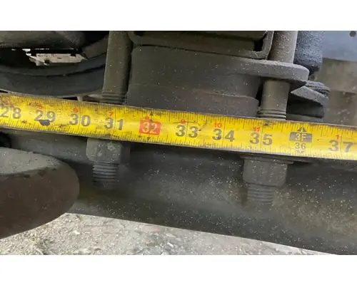 GMC C7500 Axle Assy, Fr (4WD)