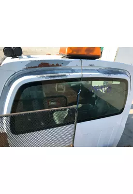 GMC C7500 Back Glass