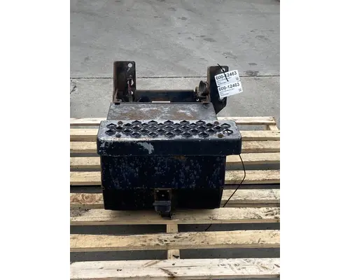 GMC C7500 Battery Box
