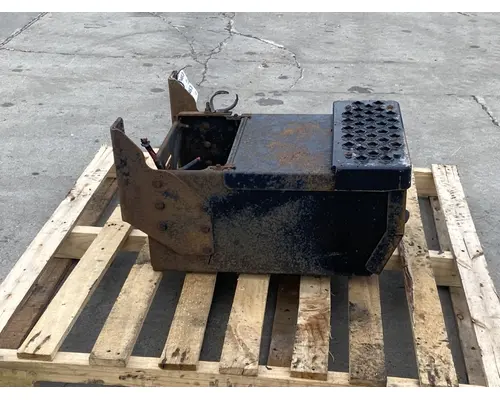 GMC C7500 Battery Box