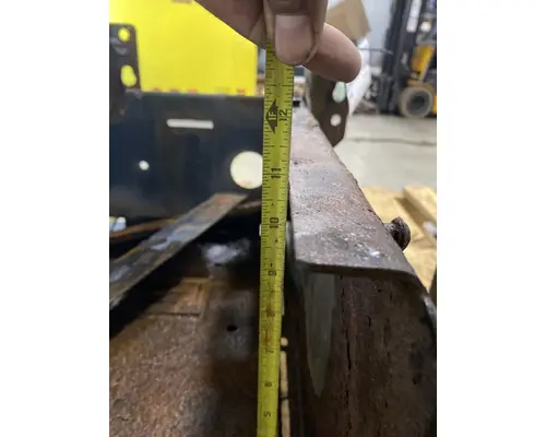 GMC C7500 Battery Box