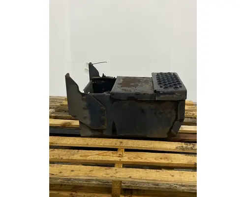 GMC C7500 Battery Box