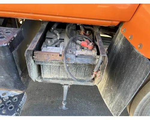 GMC C7500 Battery Box