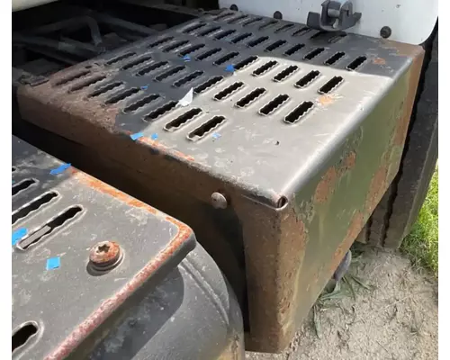 GMC C7500 Battery Box