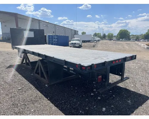 GMC C7500 Box  Bed
