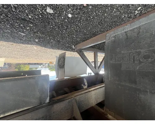 GMC C7500 Box  Bed