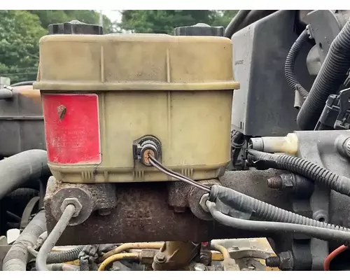 GMC C7500 Brake Master Cylinder