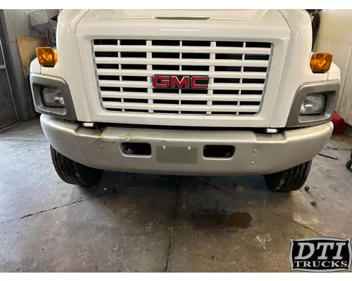 GMC C7500 Bumper Assembly, Front