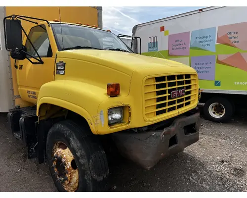 GMC C7500 Bumper Assembly, Front