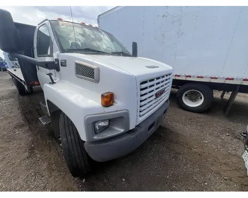 GMC C7500 Bumper Assembly, Front