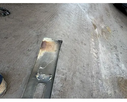 GMC C7500 Bumper Assembly, Front