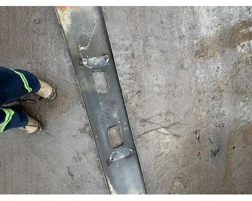 GMC C7500 Bumper Assembly, Front