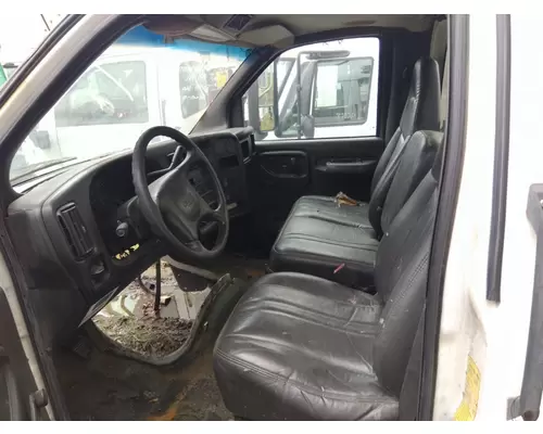 GMC C7500 CAB