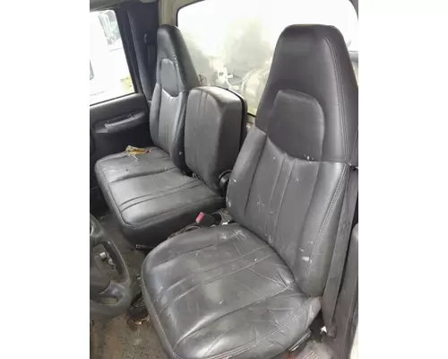 GMC C7500 CAB