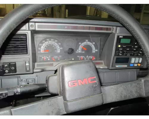 GMC C7500 CAB