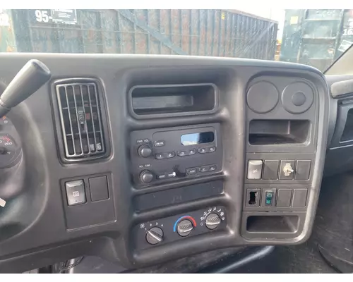 GMC C7500 Cab