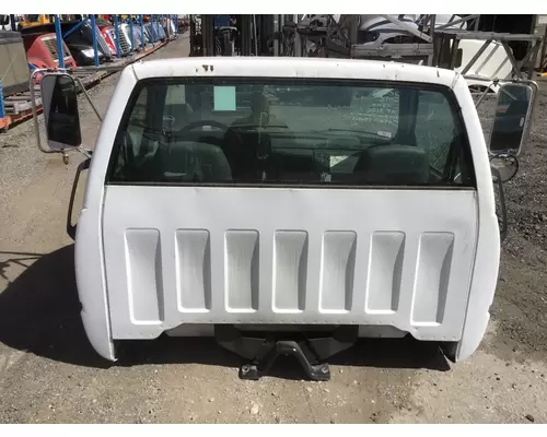 GMC C7500 Cab