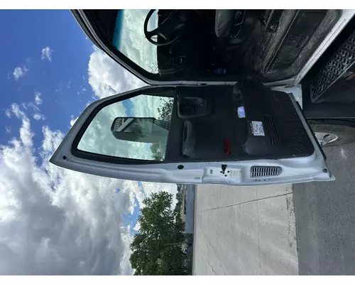 GMC C7500 Cab