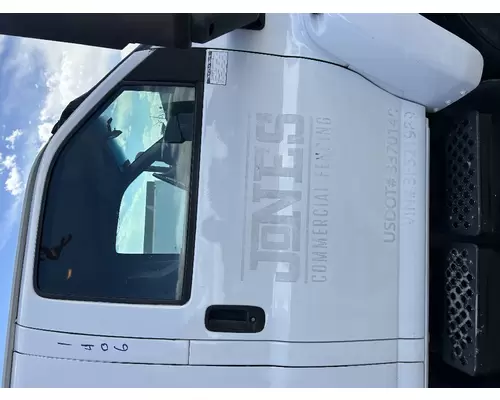 GMC C7500 Cab