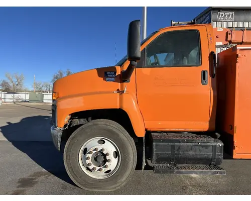 GMC C7500 Cab
