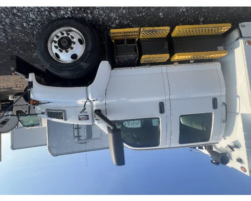 GMC C7500 Cab