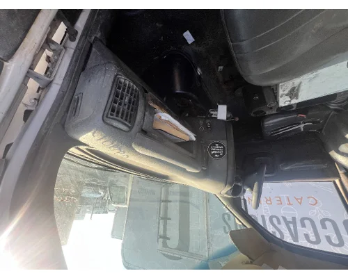 GMC C7500 Cab