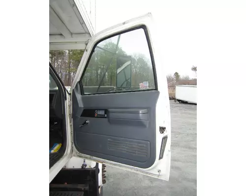 GMC C7500 DOOR ASSEMBLY, FRONT