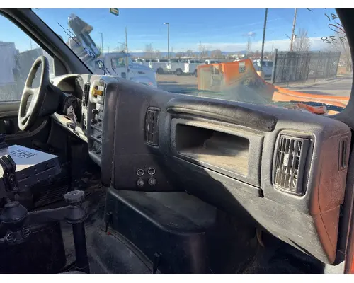 GMC C7500 Dash Assembly