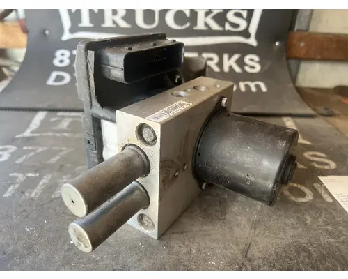 GMC C7500 ECM (Brake & ABS)