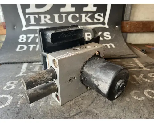 GMC C7500 ECM (Brake & ABS)