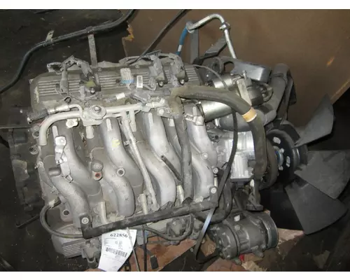 GMC C7500 Engine Assembly