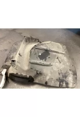 GMC C7500 Fender, Inner