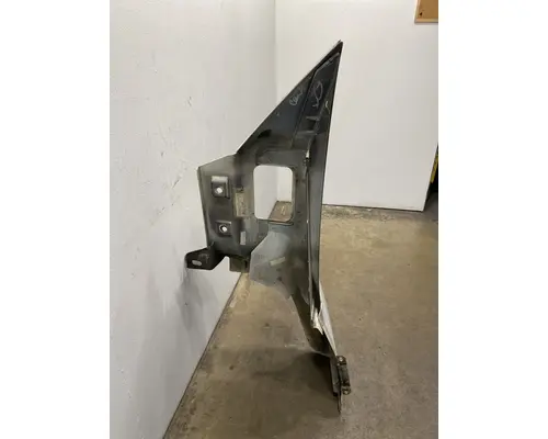 GMC C7500 Fender Extension