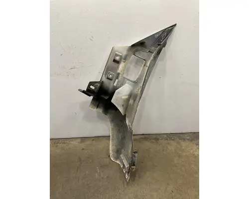 GMC C7500 Fender Extension