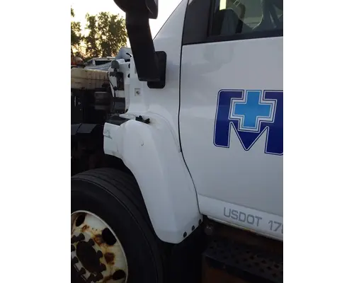 GMC C7500 Fender Extension