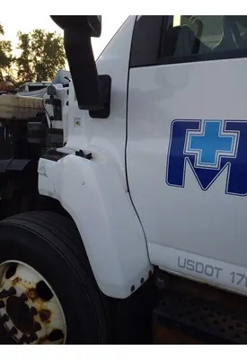 GMC C7500 Fender Extension