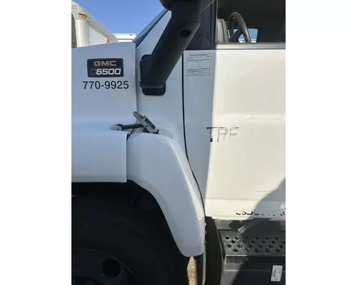 GMC C7500 Fender Extension