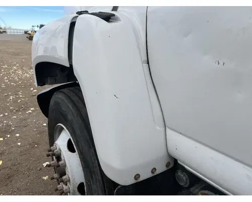 GMC C7500 Fender Extension