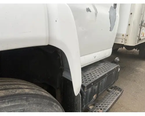 GMC C7500 Fender Extension