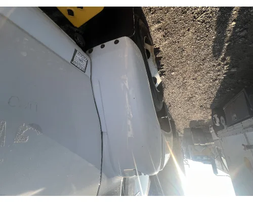 GMC C7500 Fender Extension