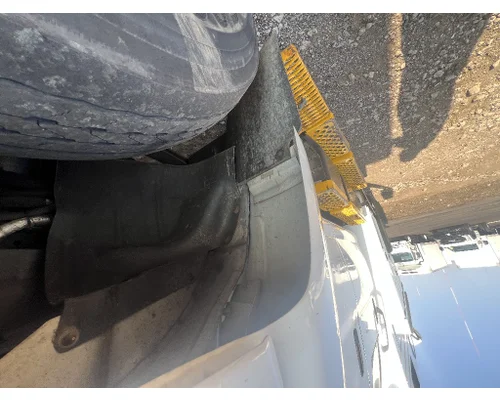 GMC C7500 Fender Extension