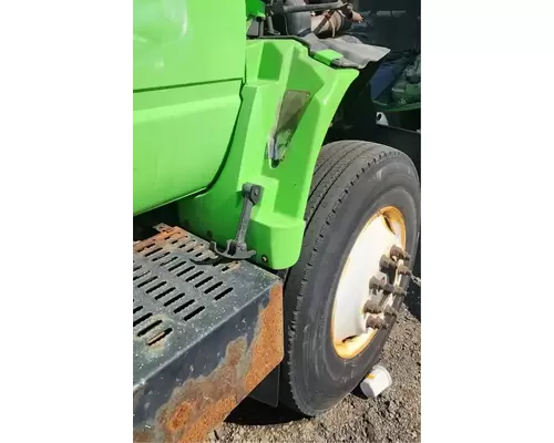 GMC C7500 Fender Extension