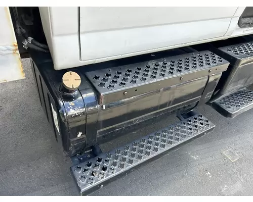 GMC C7500 Fuel Tank