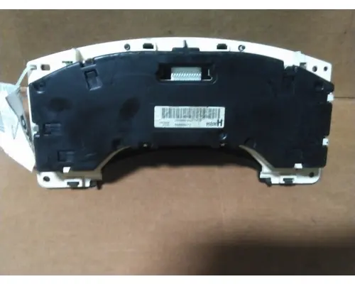 GMC C7500 GAUGE CLUSTER
