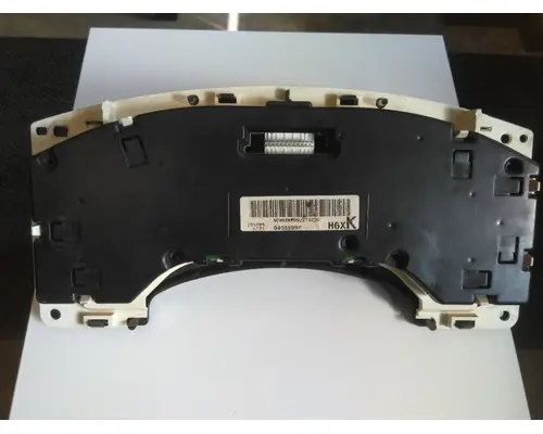 GMC C7500 GAUGE CLUSTER