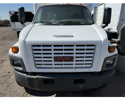 GMC C7500 Grille