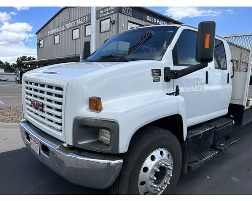 GMC C7500 Grille