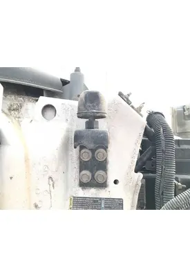 GMC C7500 Hood Rest