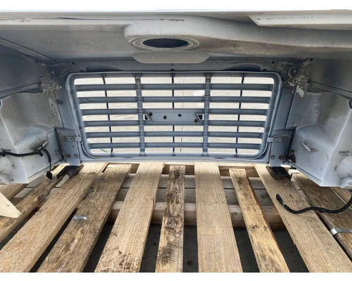 GMC C7500 Hood