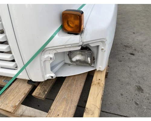GMC C7500 Hood